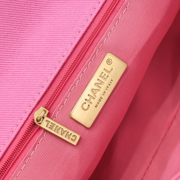 シャネルバッグ全体デザイン